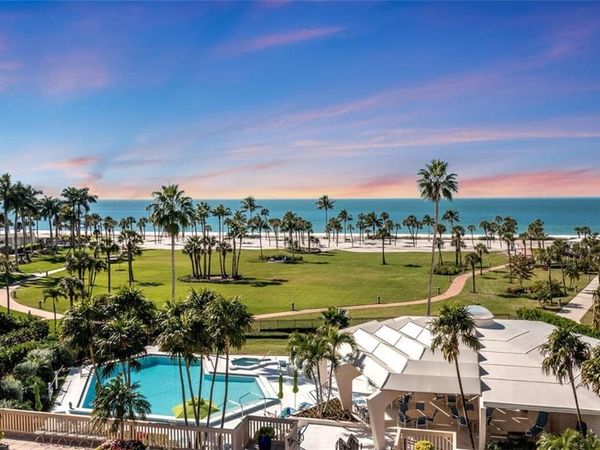 4031 Gulf Shore BLVD N, Unit 6B, NAPLES, FL 34103