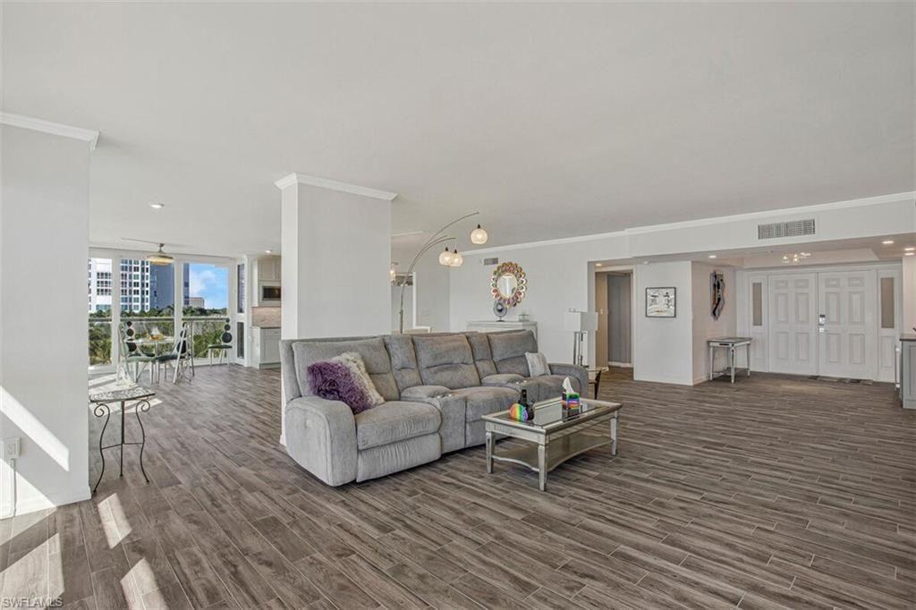 4031 Gulf Shore Blvd N, Unit 6B, Naples, FL 34103 Photo