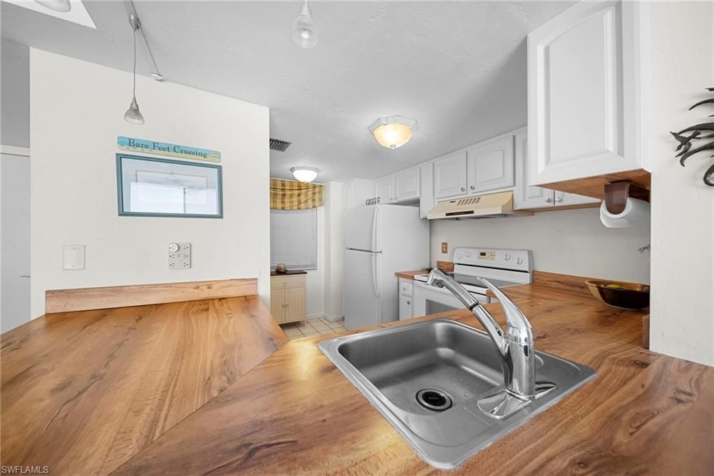 26300 Hickory Blvd, Unit 503, Bonita Springs, FL 34134 Photo