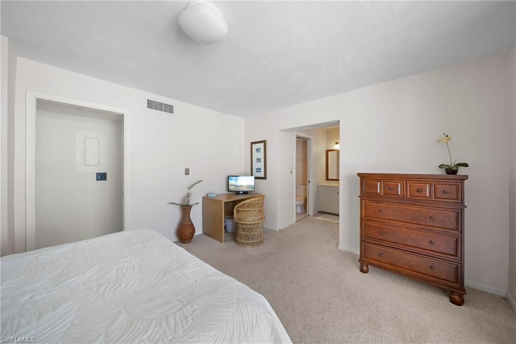 26300 Hickory Blvd, Unit 503, Bonita Springs, FL 34134 Photo