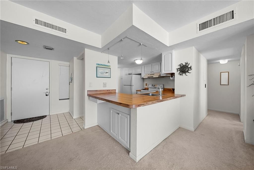 26300 Hickory Blvd, Unit 503, Bonita Springs, FL 34134 Photo