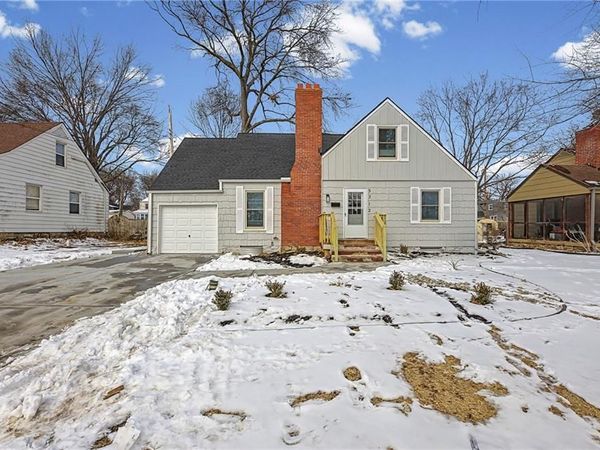 5312 W 58th Street, Roeland Park, KS 66205