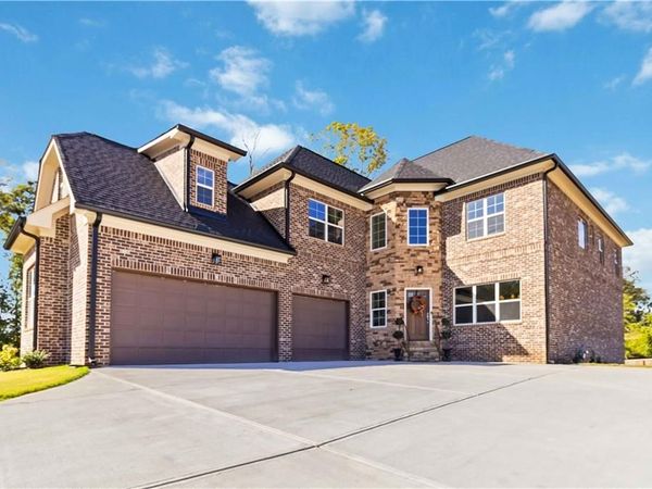 411 Katy Place , Atlanta, GA 30349