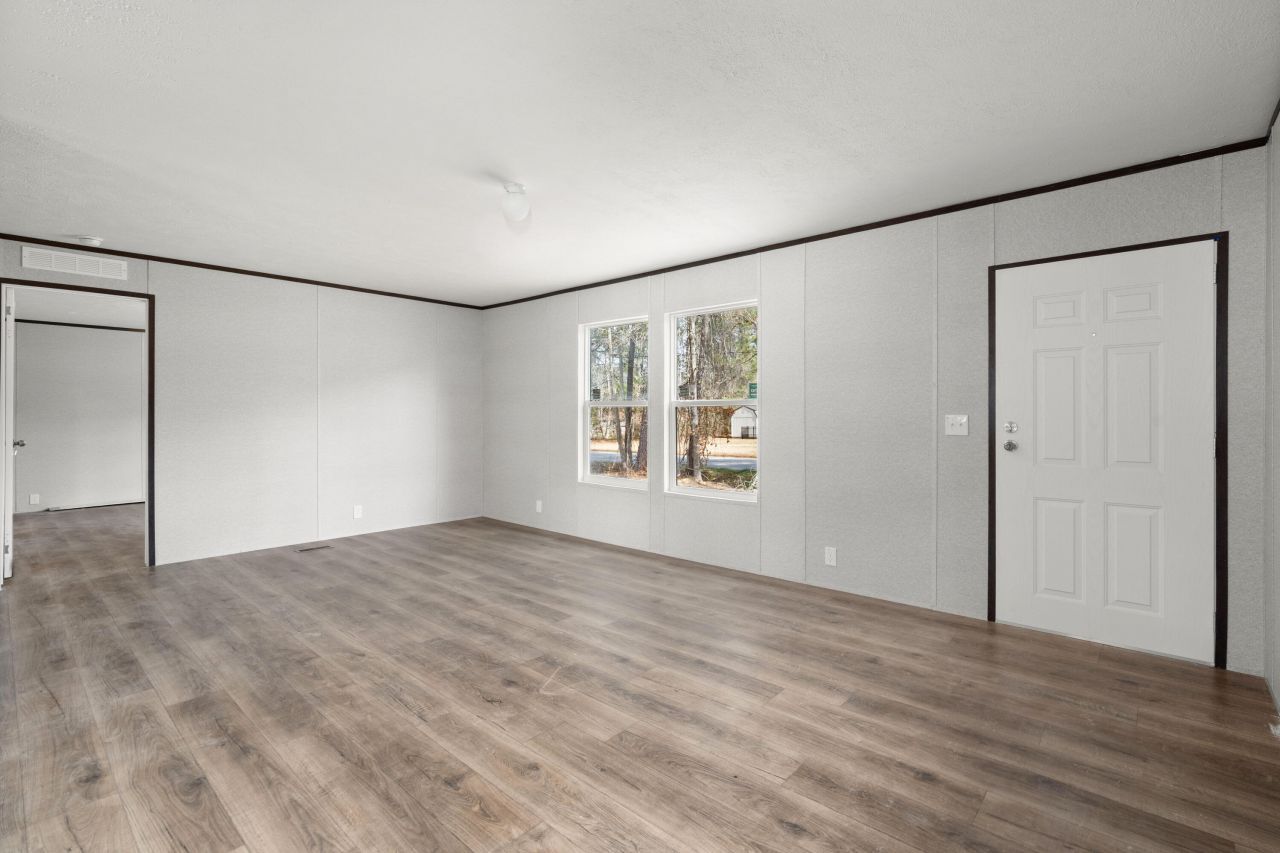 120 Rambo Drive Photo 6