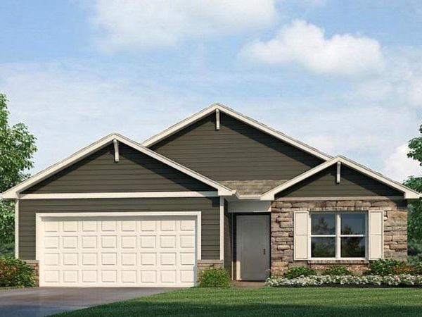 685 Chellberge Pass, New Haven, IN 46774