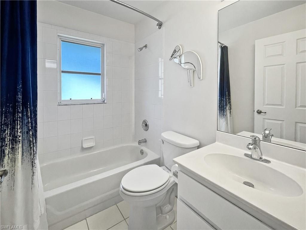 1004 SW 48th Ter, Unit 203, Cape Coral, FL 33914 Photo