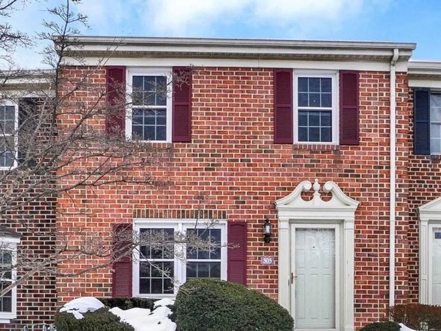 305 Chambers Rdg Ridge, Unit 305, York, PA 17402 Main Photo