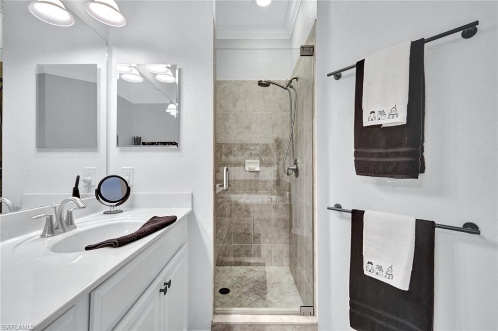 10256 Cobble Notch Loop, Unit 201, Bonita Springs, FL 34135 Photo