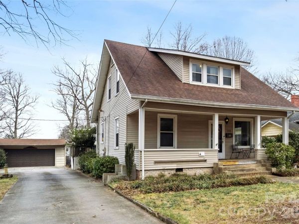 222 N Yadkin Avenue, Spencer, NC 28159