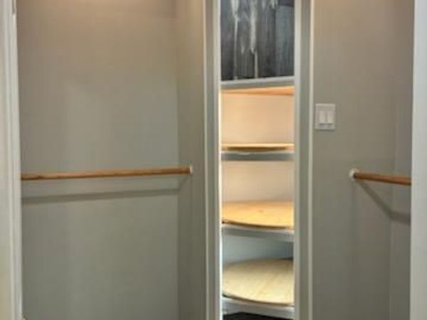 813 SW Munjack Circle, Port St. Lucie, FL 34986