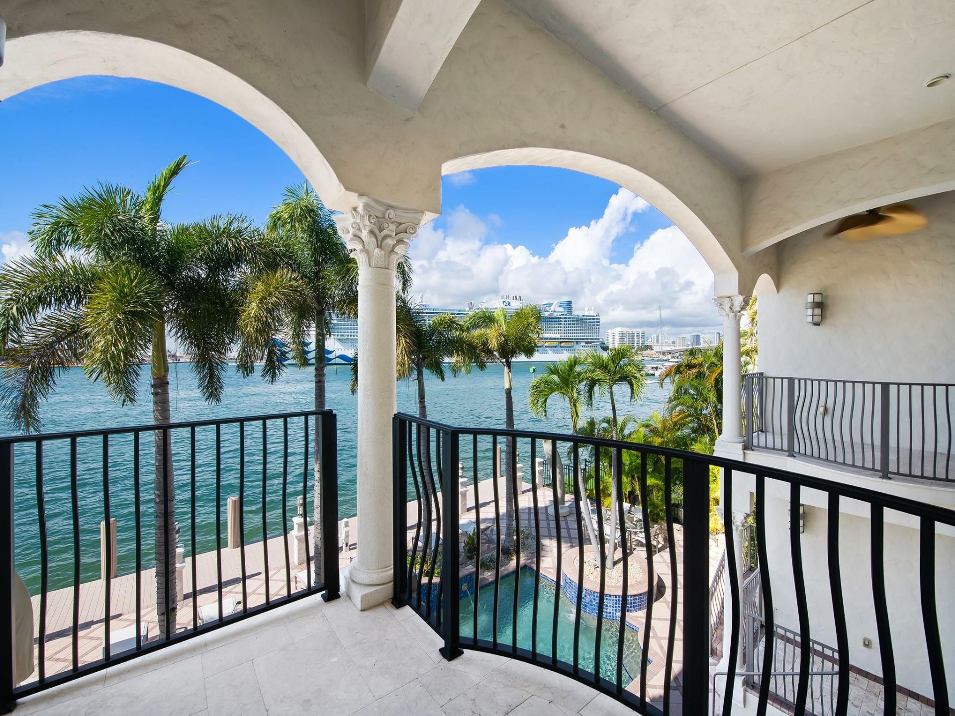 1965 SE 21st Avenue, Fort Lauderdale, FL 33316 Photo