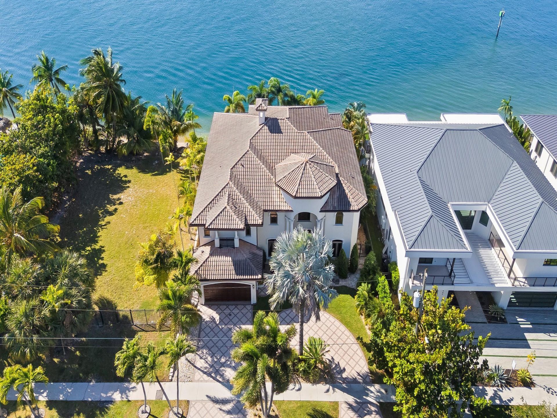 1965 SE 21st Avenue, Fort Lauderdale, FL 33316 Photo