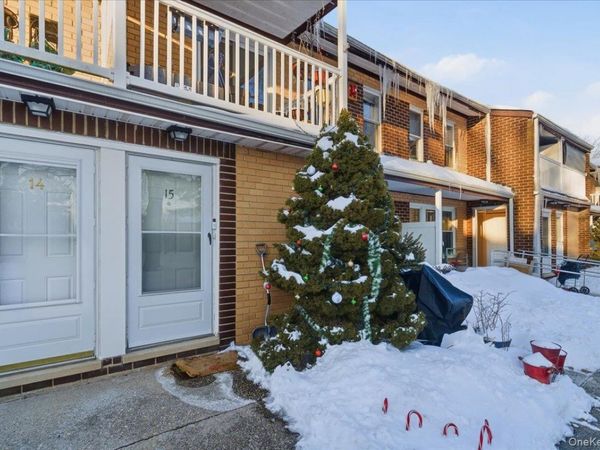 15 Artist Lake Drive, Middle Island, NY 11953