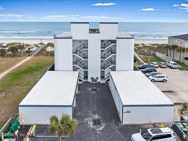1951 OCEAN Drive S, Unit 1A, Jacksonville Beach, FL 32250
