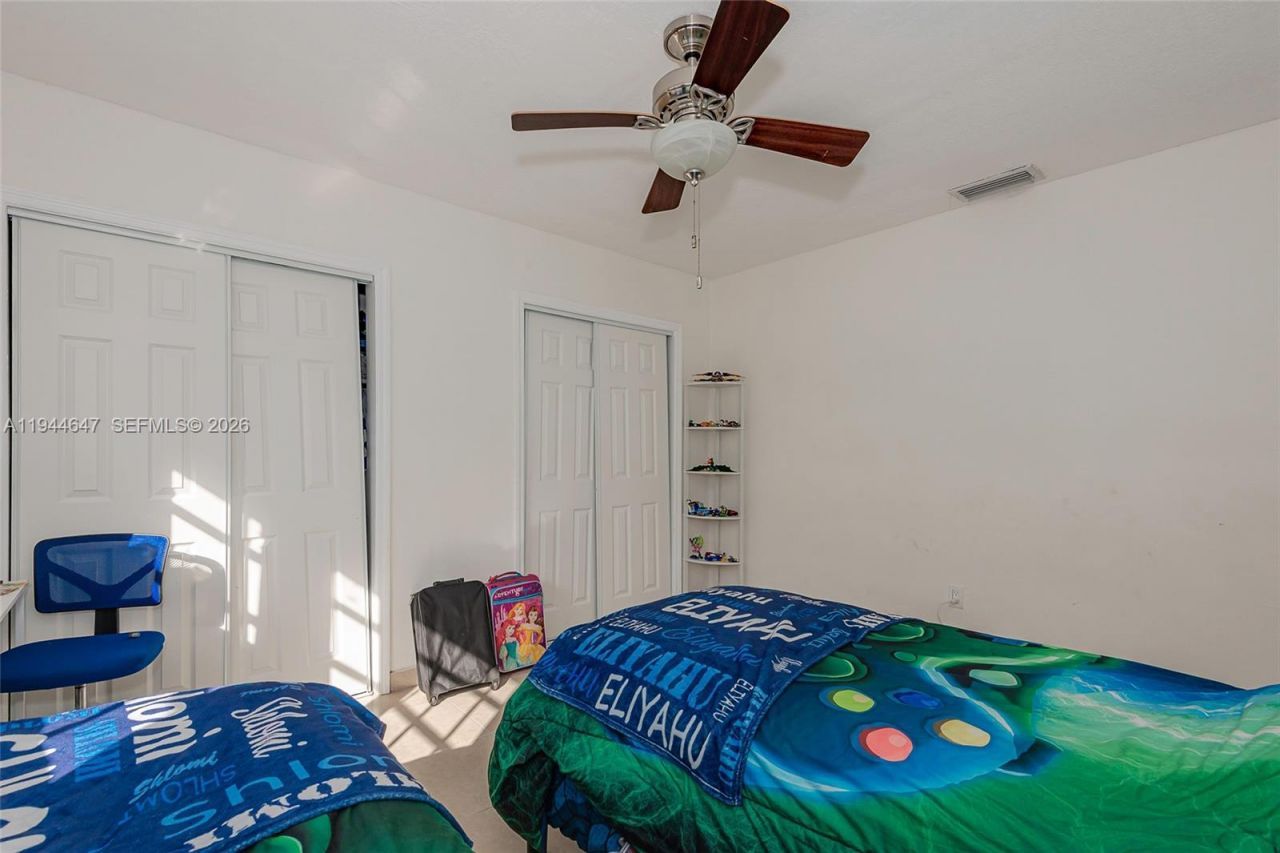 8950 Harding Ave, Surfside, FL 33154 Photo