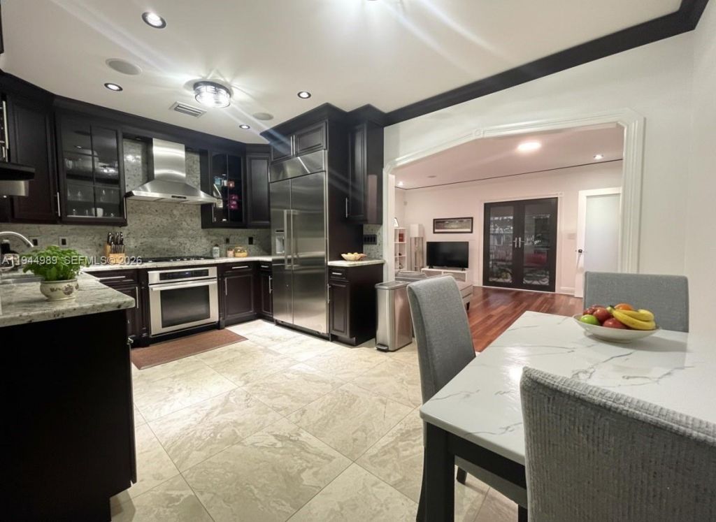 3069 SW 21st St, Miami, FL 33145 Photo