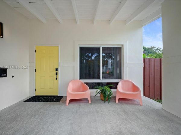 1280 NE 132nd St, North Miami, FL 33161