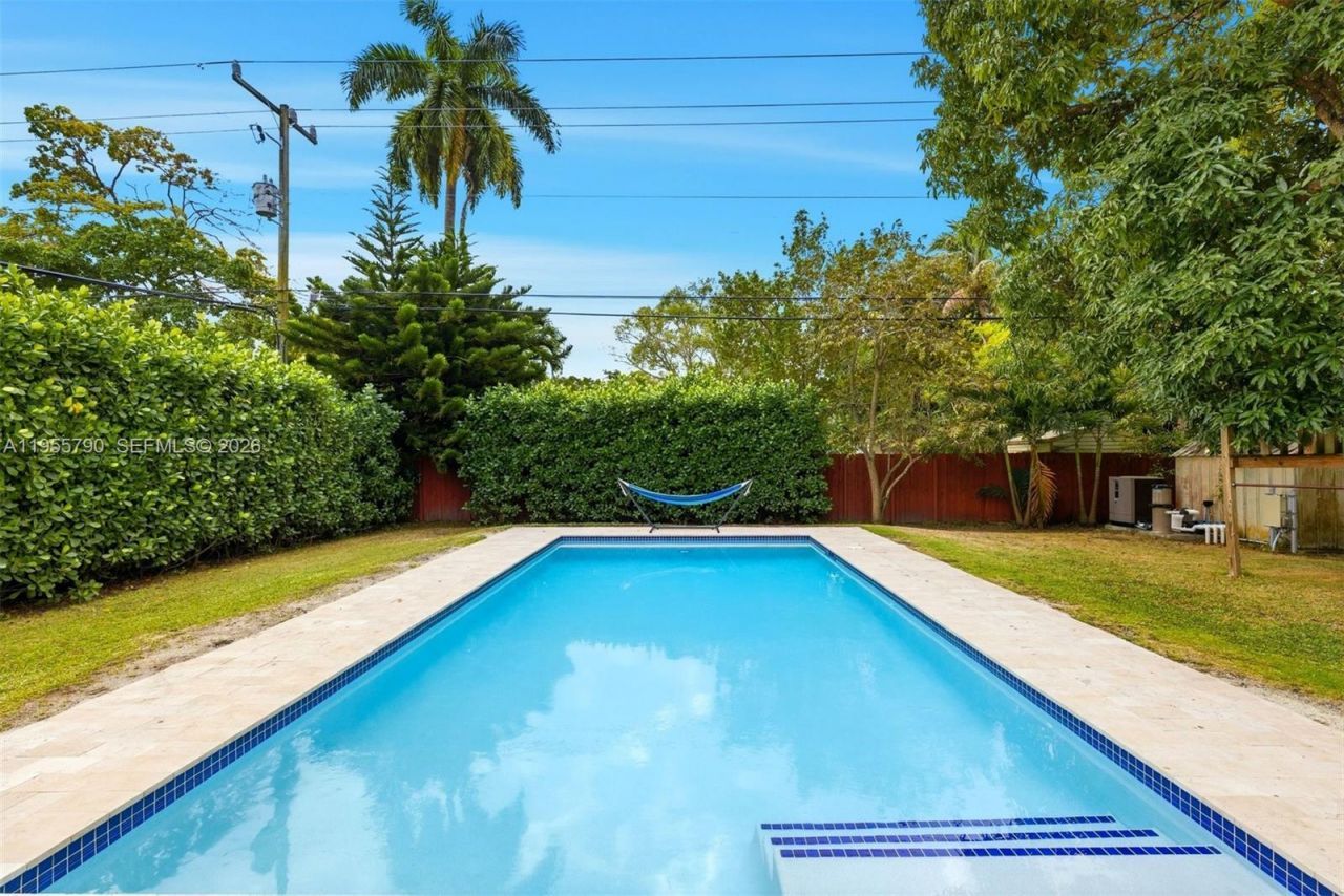 1280 NE 132nd St, North Miami, FL 33161 Photo