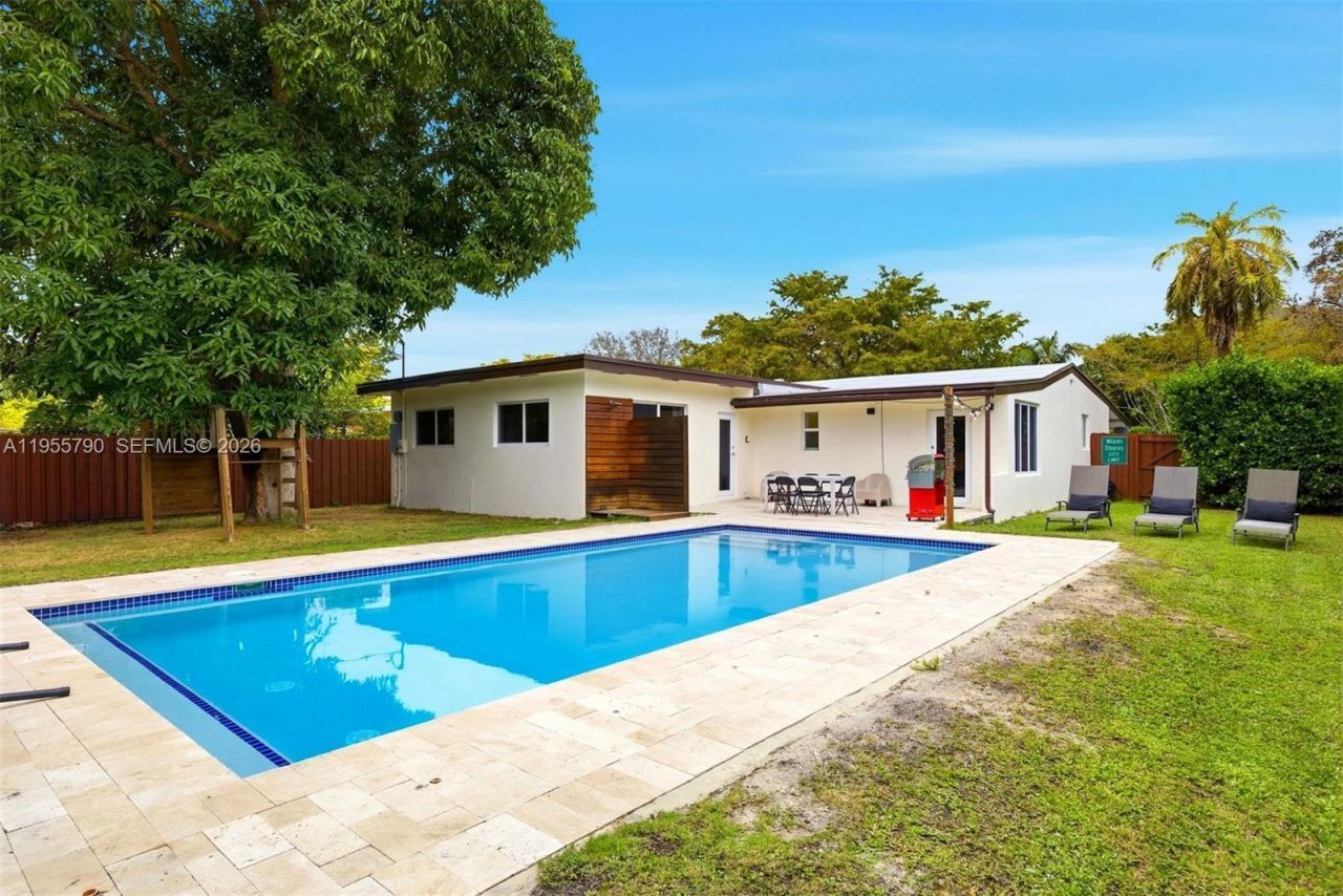 1280 NE 132nd St, North Miami, FL 33161 Photo