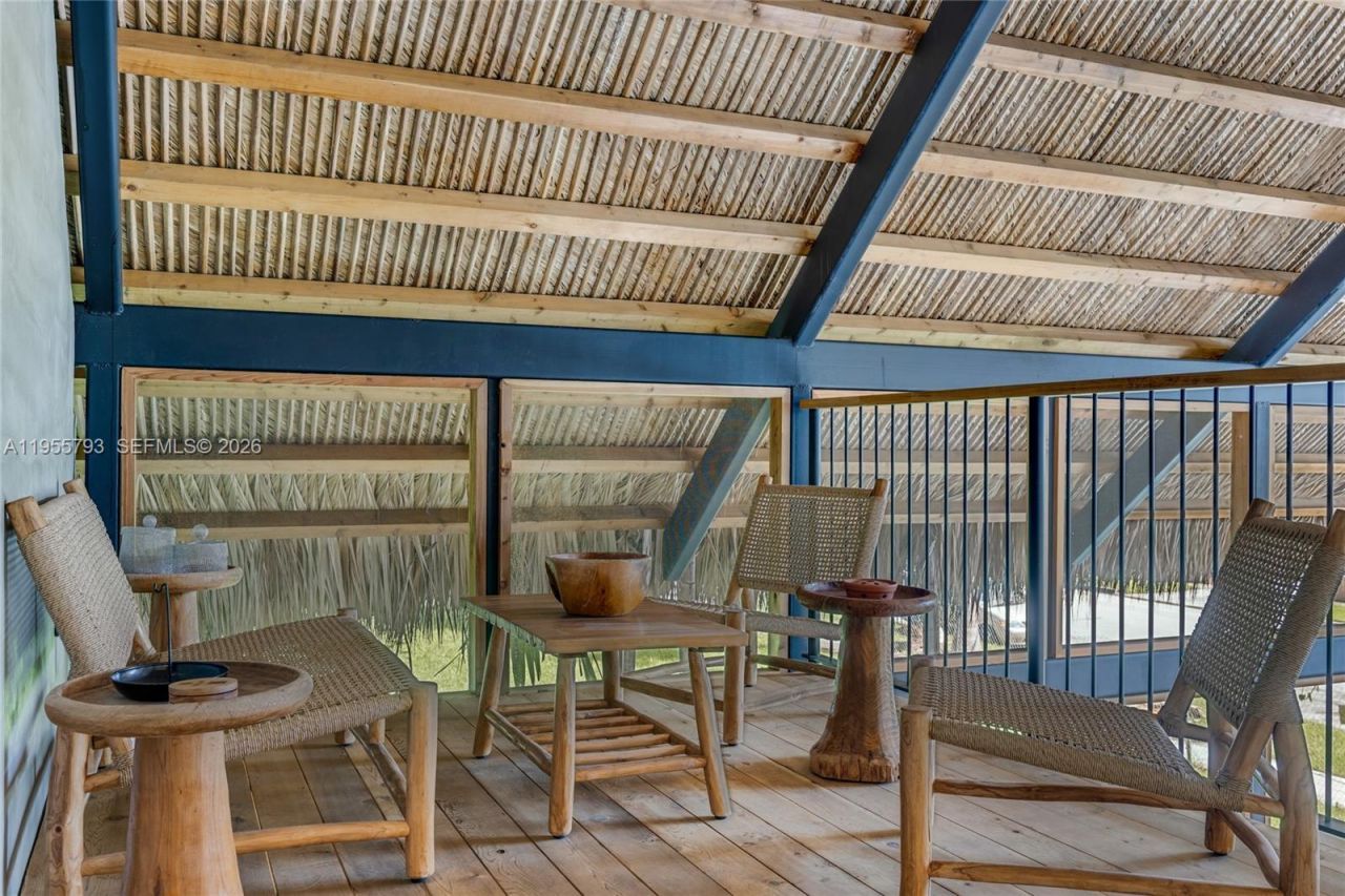 1000 NW 9th Ct , Miami, FL 33136 Photo