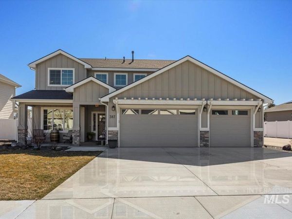 387 Fox Lantern Ct, Middleton, ID 83644
