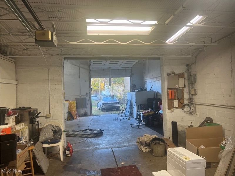 418 E Cuyahoga Falls Avenue, Akron, OH 44310 Photo 12