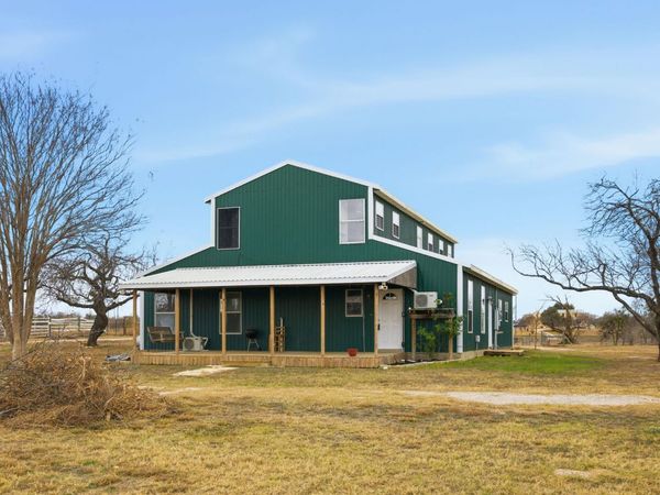 610 Eastview DR, Georgetown, TX 78626