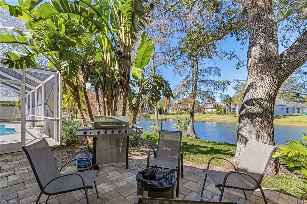 2025 Mission Dr, Naples, FL 34109 Photo