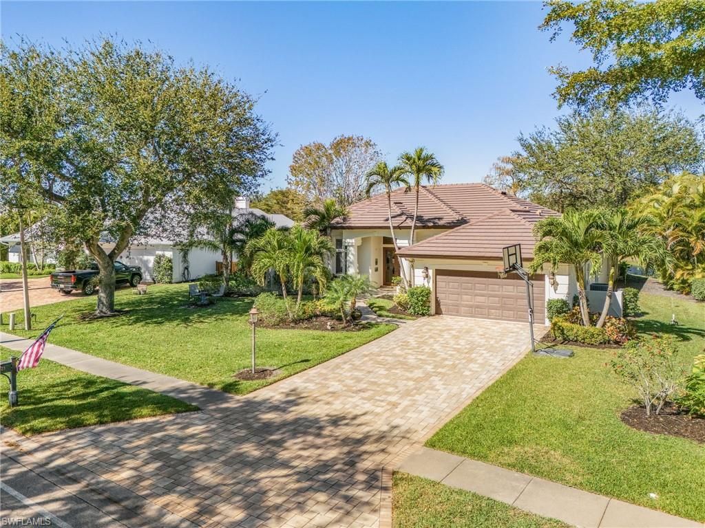 2025 Mission Dr, Naples, FL 34109 Photo