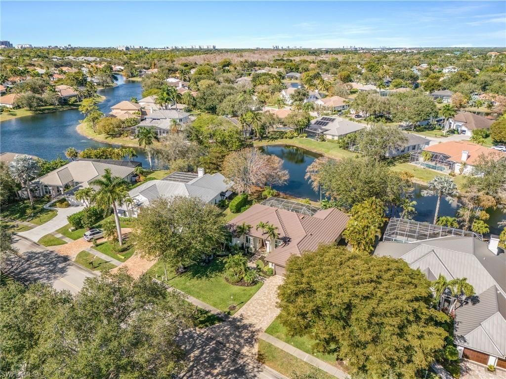 2025 Mission Dr, Naples, FL 34109 Photo