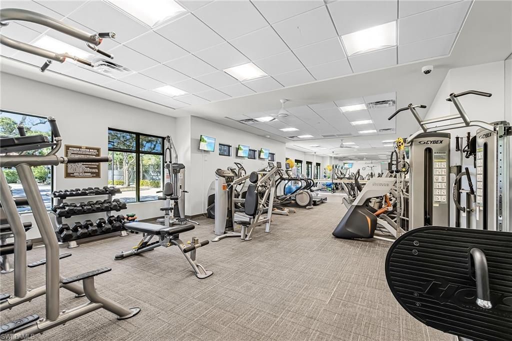 2025 Mission Dr, Naples, FL 34109 Photo