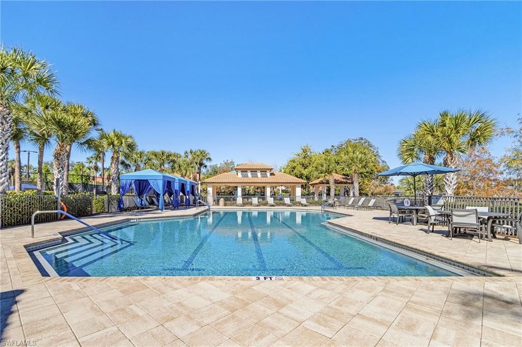 2025 Mission Dr, Naples, FL 34109 Photo