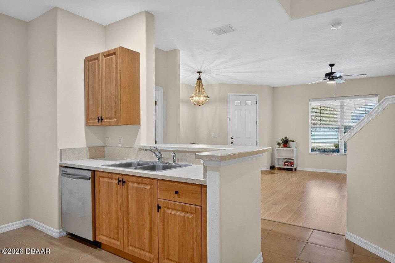 236 N Airport Road, New Smyrna Beach, FL 32168 Photo