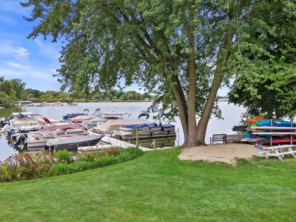 208 Maple TERRACE, Oconomowoc, WI 53066