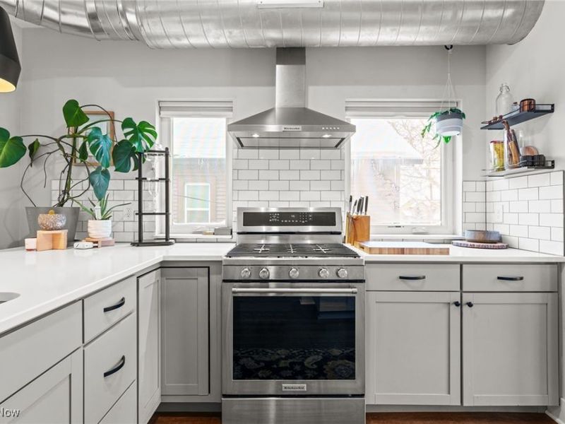 2104 Freeman Avenue, Cleveland, OH 44113 Photo 14