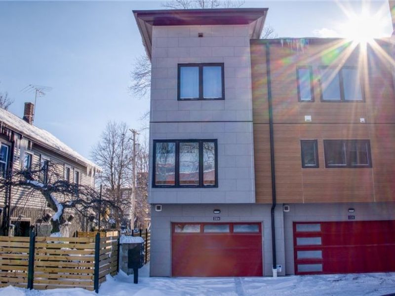 2104 Freeman Avenue, Cleveland, OH 44113 Photo 30