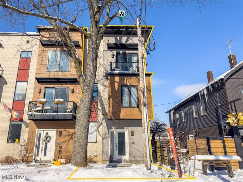 2104 Freeman Avenue, Cleveland, OH 44113 Photo 33