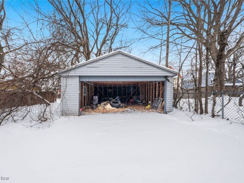 14401 Westropp Avenue, Cleveland, OH 44110 Photo 28