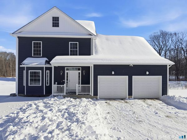 2125 Long Hill, Guilford, CT 06437