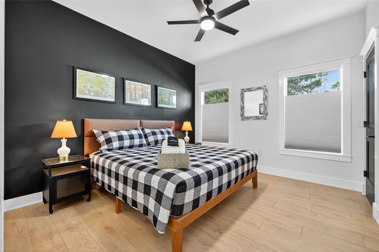 2822 Burlington Avenue N, Saint Petersburg, FL 33713 Photo