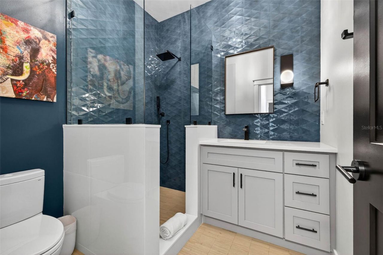 2822 Burlington Avenue N, Saint Petersburg, FL 33713 Photo