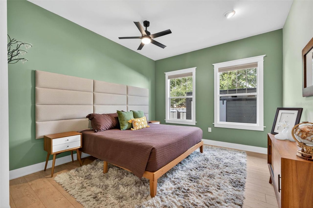 2822 Burlington Avenue N, Saint Petersburg, FL 33713 Photo