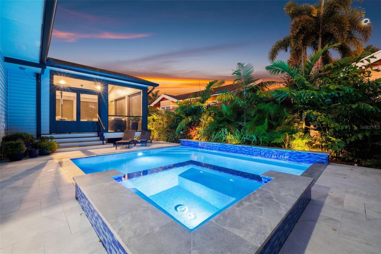 2822 Burlington Avenue N, Saint Petersburg, FL 33713 Photo