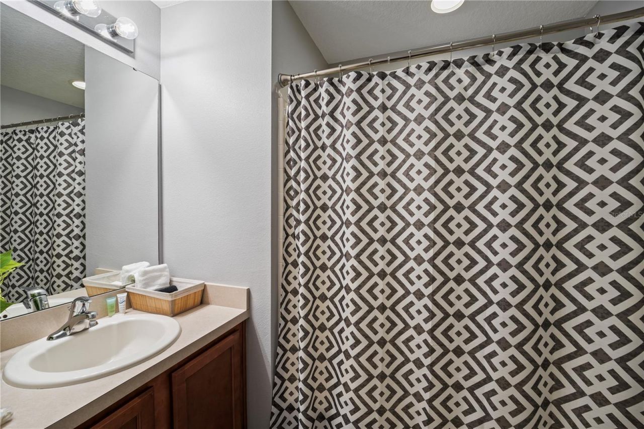 244 Paloma Drive, Davenport, FL 33837 Photo