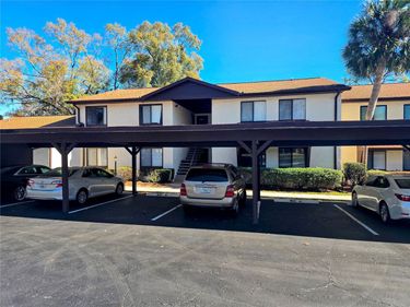 512 FAIRWAYS CIRCLE, Unit A, OCALA, FL 34472