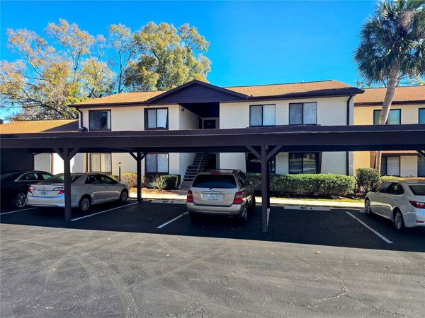 512 FAIRWAYS CIRCLE, Unit A, OCALA, FL 34472