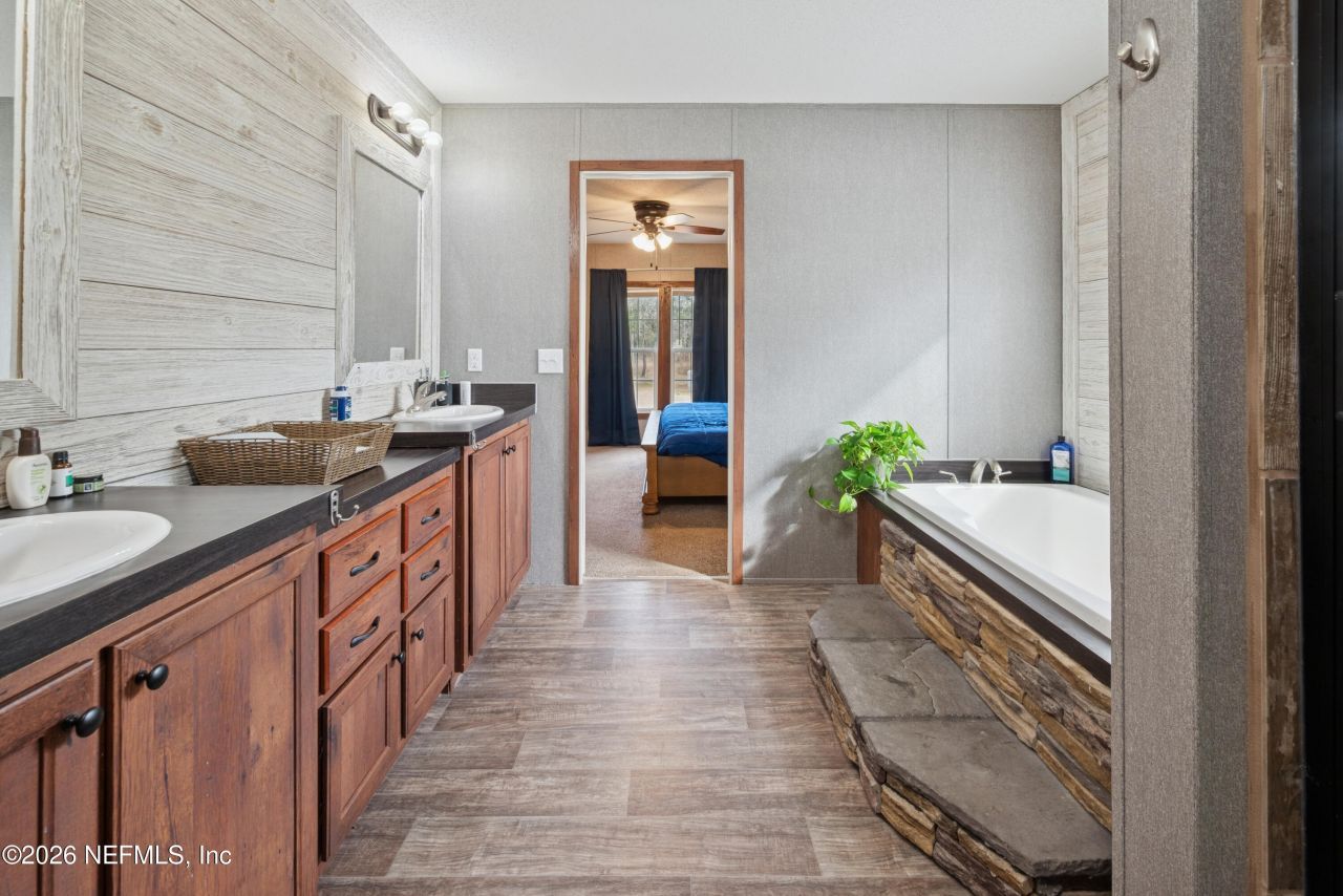 11222 SW 106th Avenue, Hampton, FL 32044 Photo