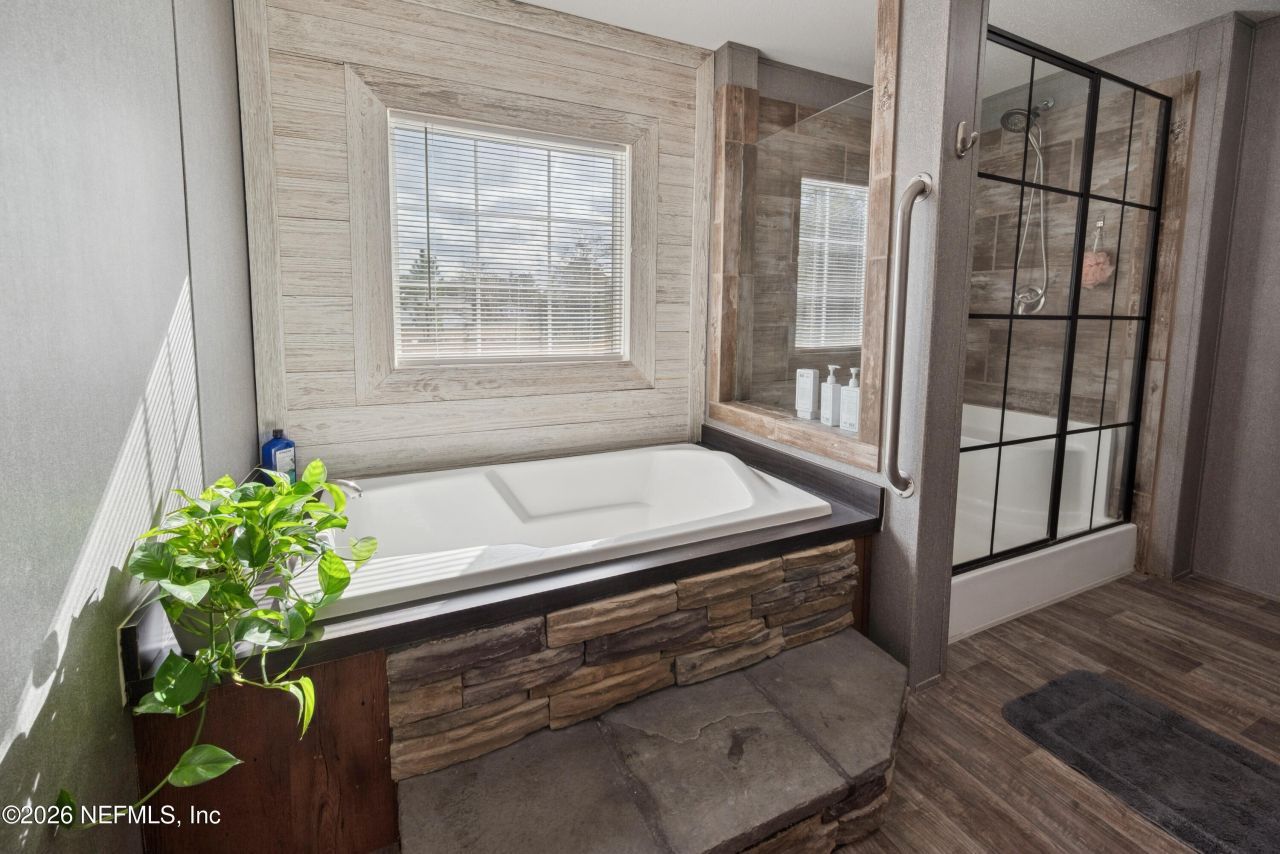 11222 SW 106th Avenue, Hampton, FL 32044 Photo