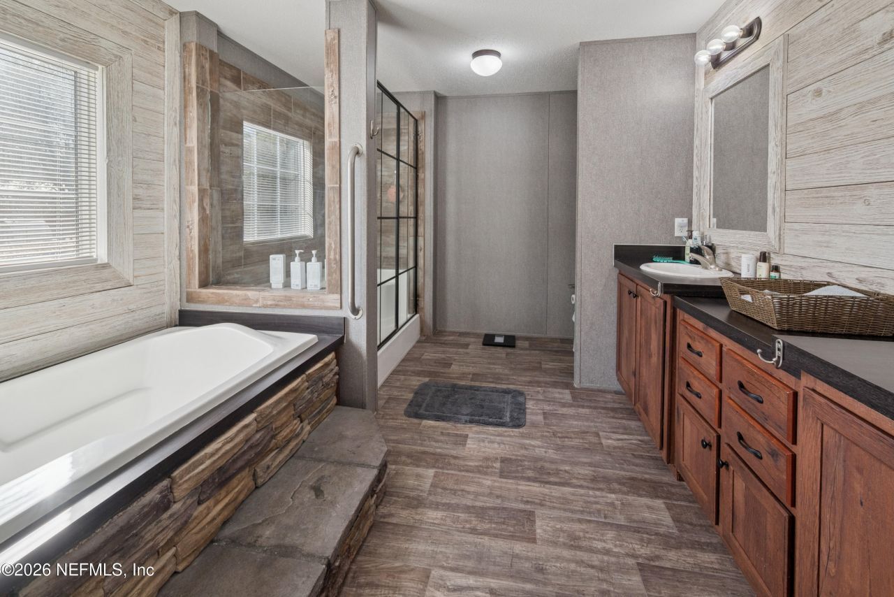 11222 SW 106th Avenue, Hampton, FL 32044 Photo