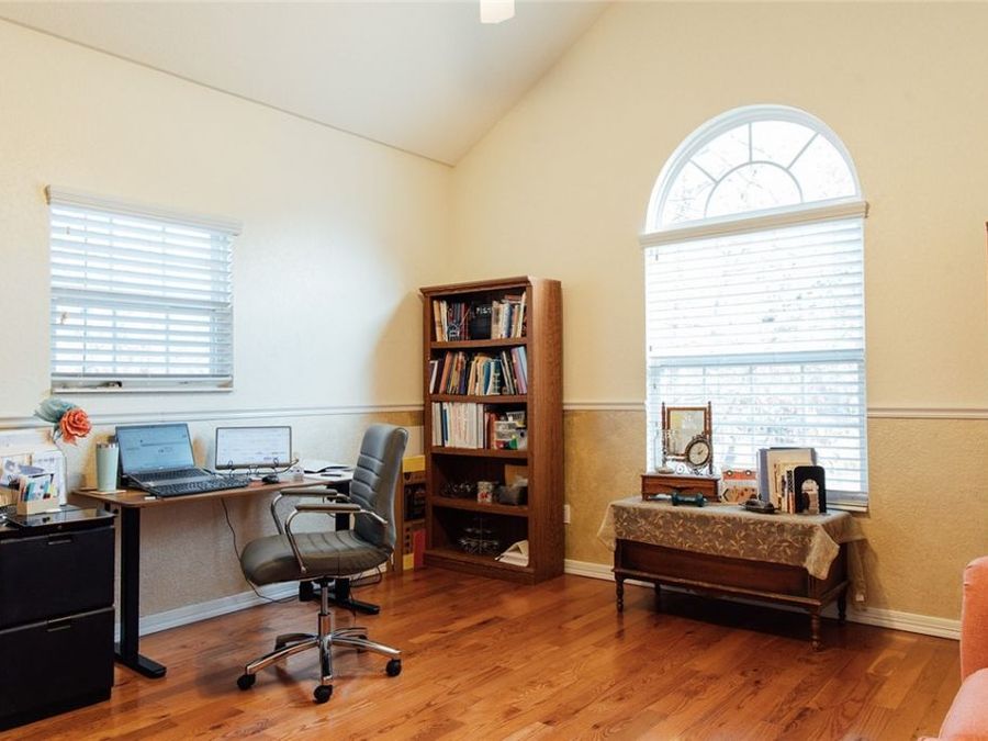 Property Image 18